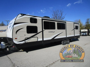 See the loaded Keystone Hideout 32FBTS quad bunk travel trailer at Byerly RV in Eureka, MO
