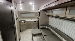 RV under 3000 pounds