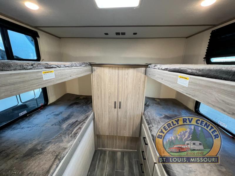 https://assets-cdn.interactcp.com/byerlyrv/unit_photo/imgh_800x600-wm_byerlyrv_com-m0324202321160300/unit_photo_202303240916030007692243.jpeg